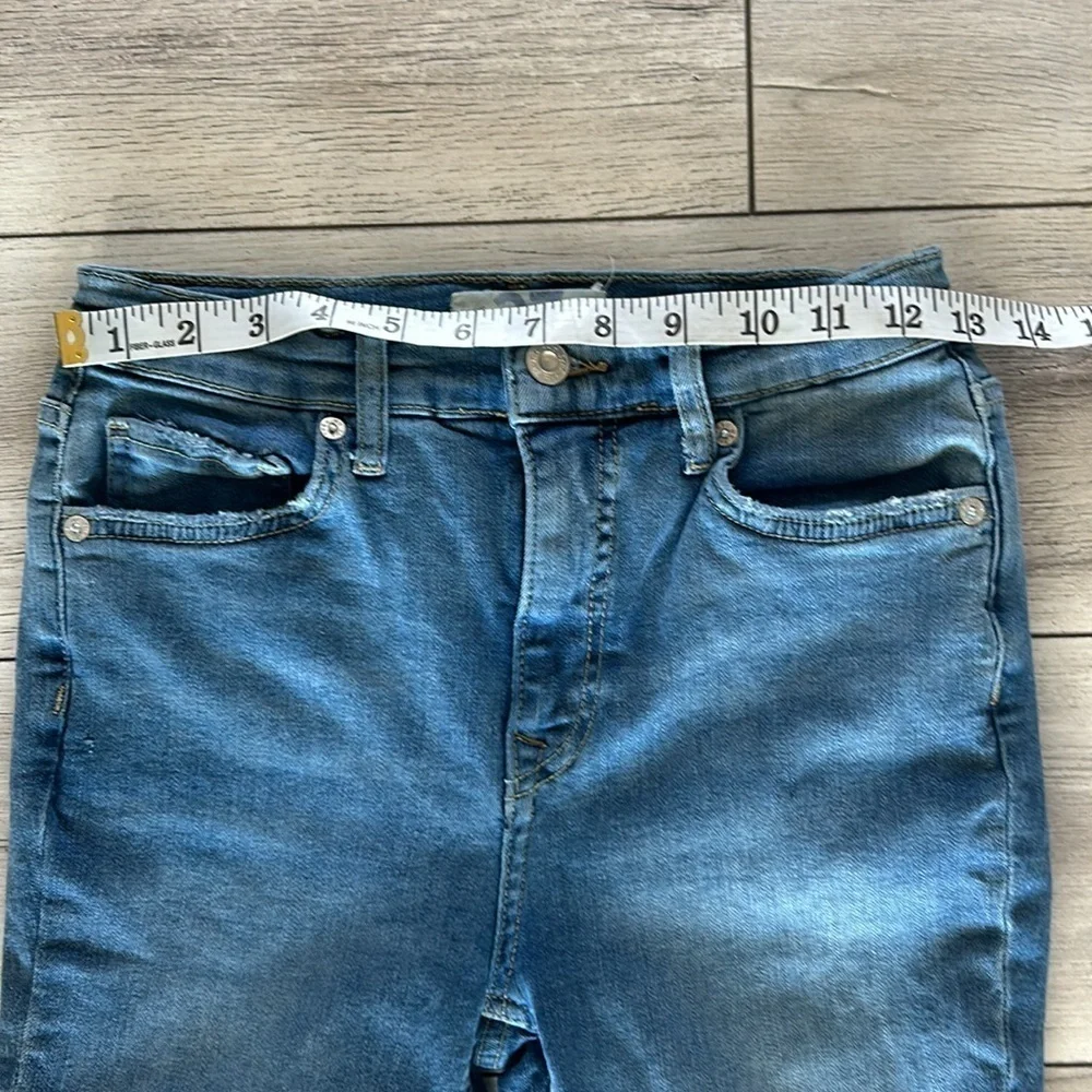 Free People We the Free size 27 busted knee skinny jeans
